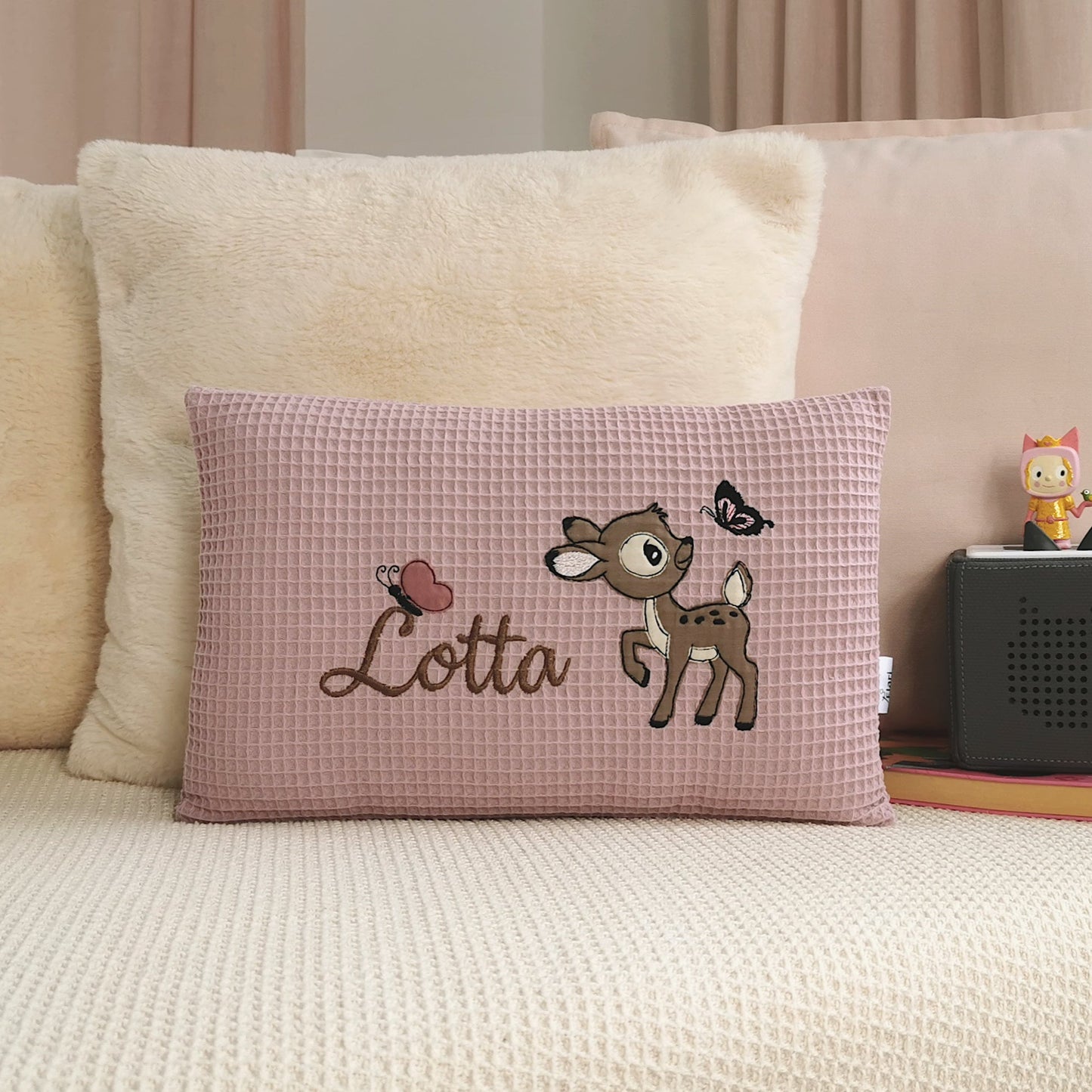 Kissen personalisiert Mädchen Rehkitz-Kuschelkissen mit Namen-Kinderkissen personalisiert-Babykissen mit Namen-Kissen mit Namen Reh-Namenskissen Mädchen