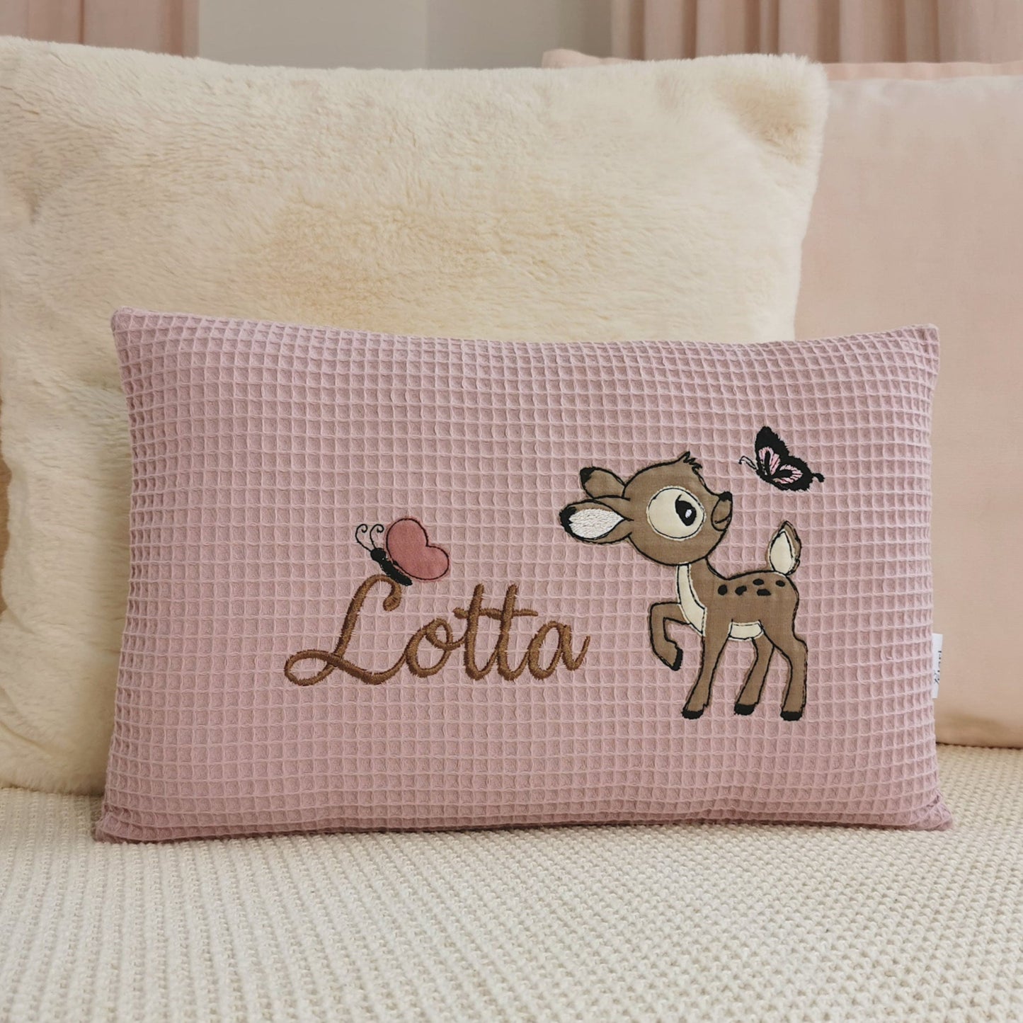 Kissen personalisiert Rehkitz-Kuschelkissen mit Namen-Kinderkissen personalisiert-Babykissen mit Namen-Kissen mit Namen Reh-Namenskissen Mädchen