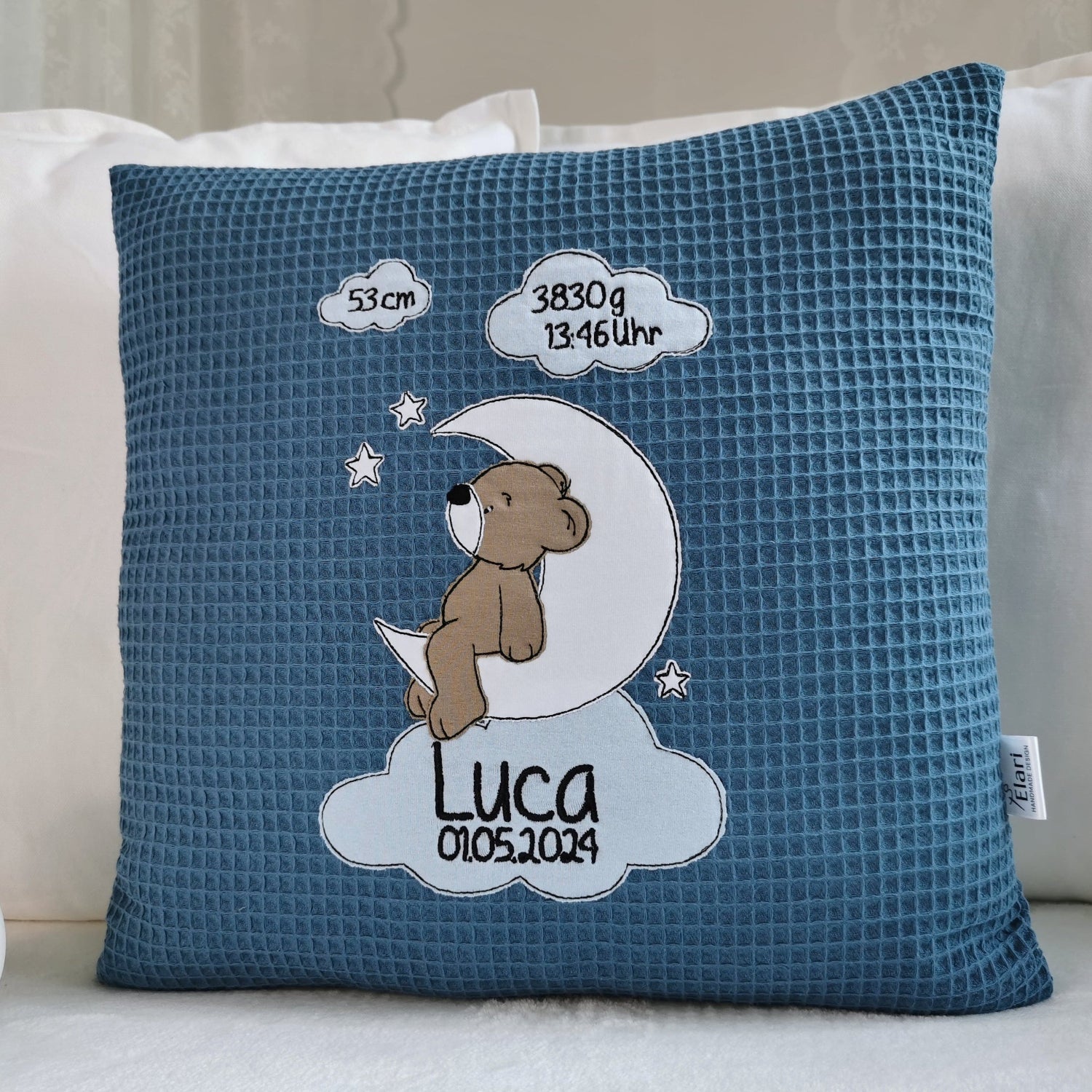 Kissen zur Geburt mit Namen-Geburtskissen mit Größe und Gewicht-Geschenk Kissen zur Geburt personalisiert für Junge-Geburtskissen mit Bär-Elari Handmade Design