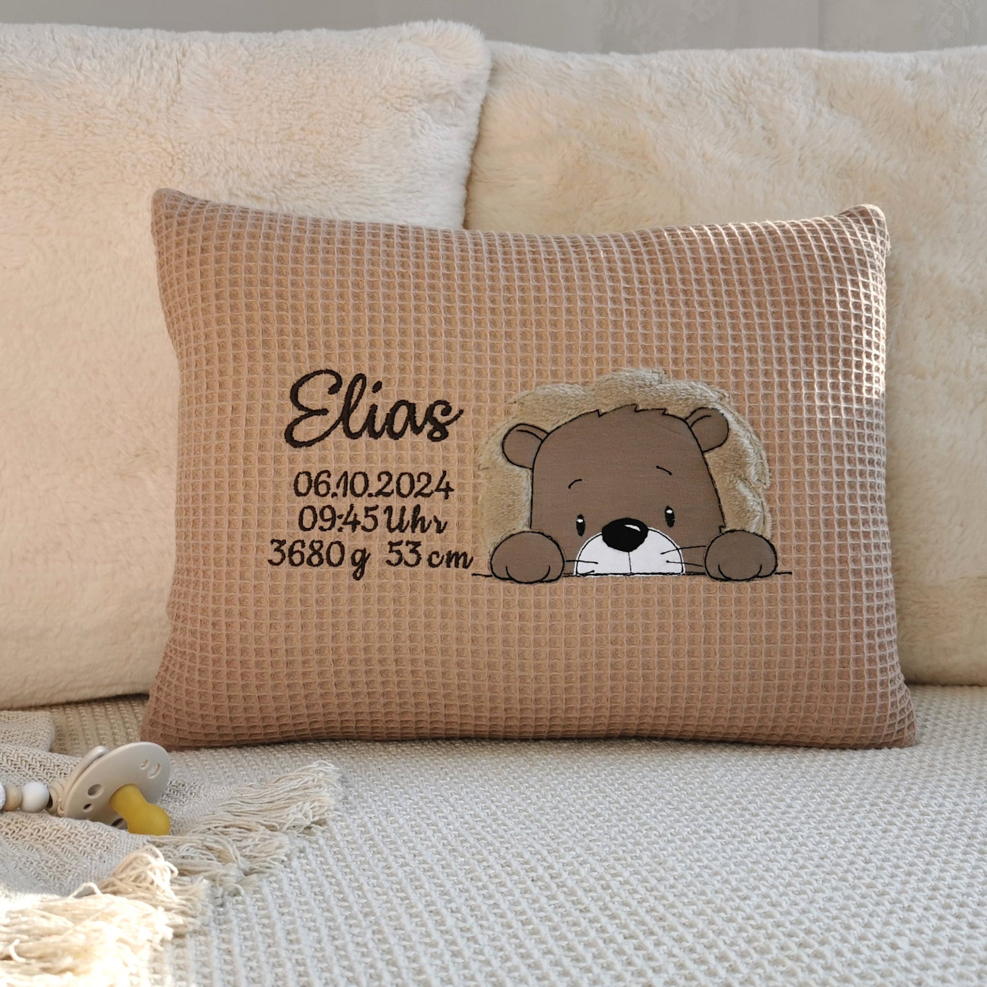 Kissen zur Geburt mit Namen-Geburtskissen mit Größe und Gewicht-Geschenk Kissen zur Geburt personalisiert für Junge-Geburtskissen mit Löwen-Elari Handmade Design